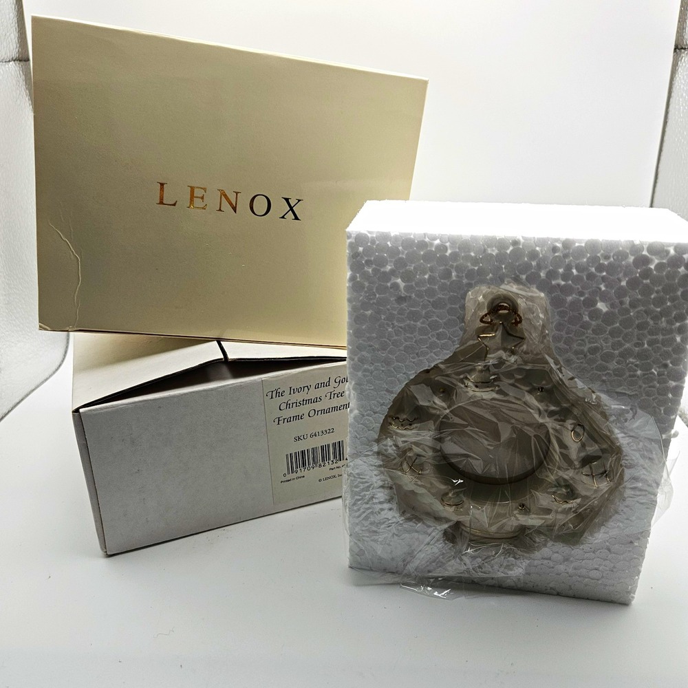 Lenox Christmas Tree Frame Ornament Porcelain Ivory & Gold Handcrafted 2003